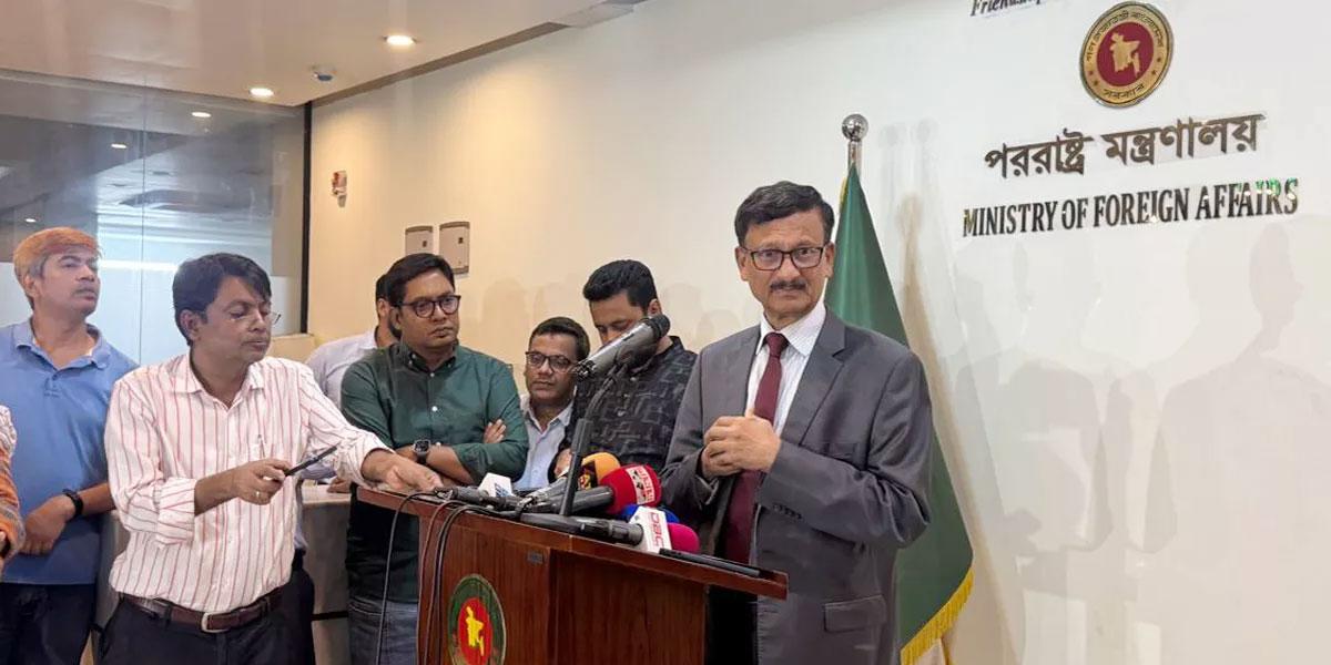 শেখ হাসিনা ও কামালকে হস্তান্তরে ভারতকে চিঠি পাঠানো হবে : পররাষ্ট্র উপদেষ্টা