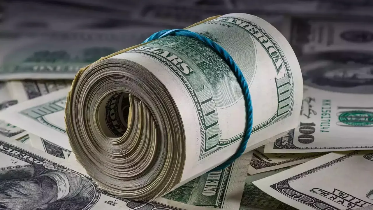 ২৯ দিনে এলো ৩২ হাজার কোটি টাকার বেশি রেমিট্যান্স