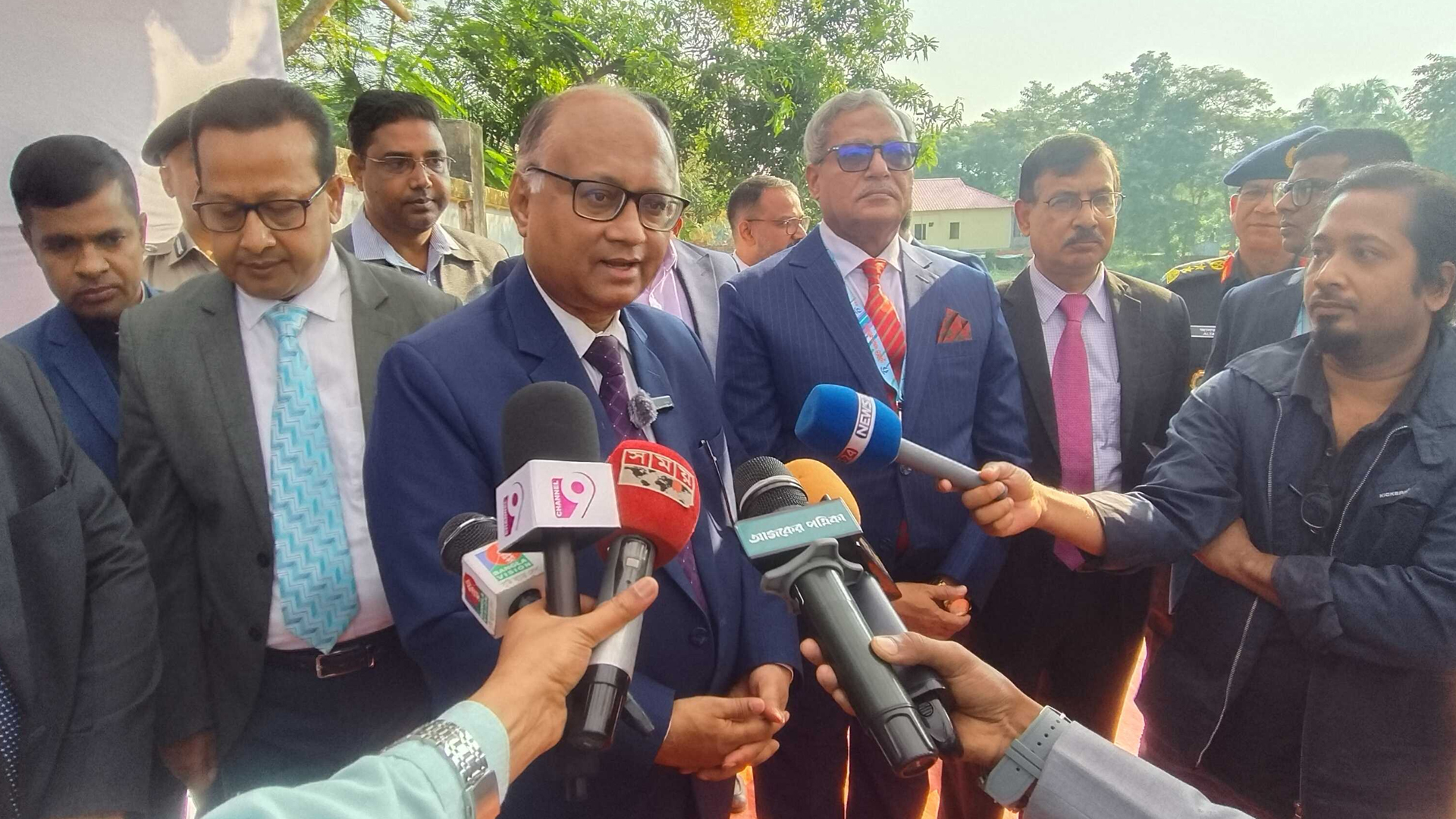 প্রার্থীদের বিদেশি সম্পদের তথ্য প্রকাশ অপরিহার্য: দুদক