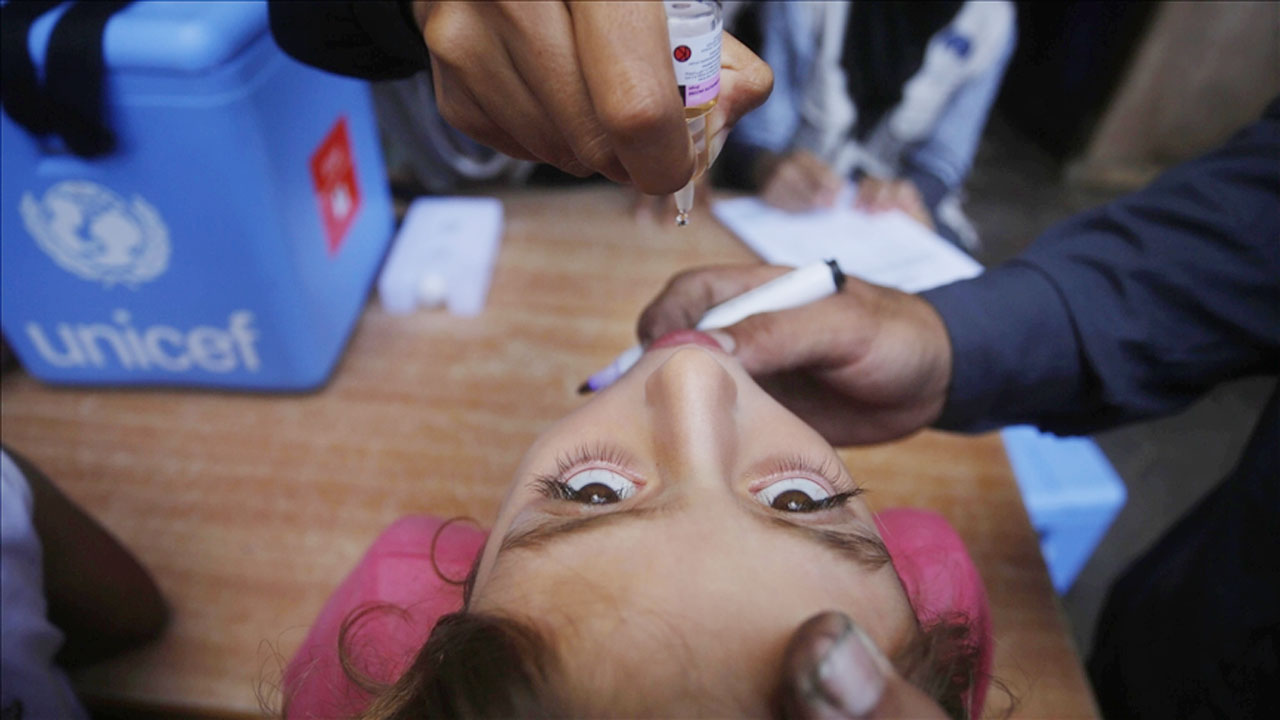 গাজায় টিকাদান কর্মসূচি শুরু জাতিসংঘের, লক্ষ্য ৪৪ হাজার শিশু