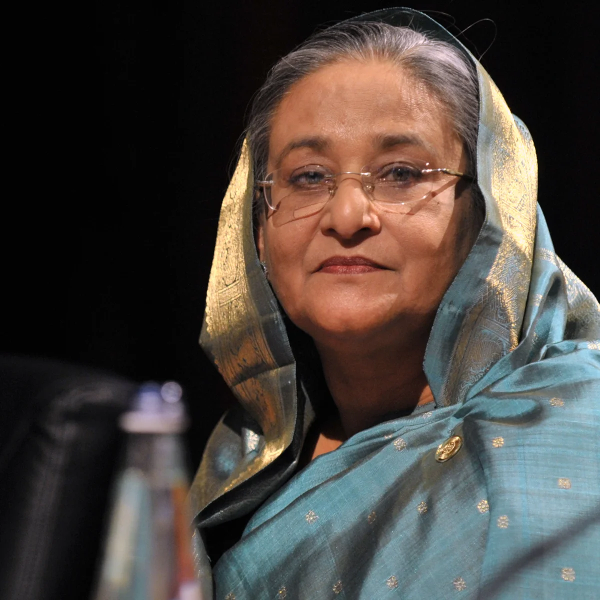 শেখ হাসিনার স্বর্ণ জব্দ, নতুন তথ্য দিলো দুদক