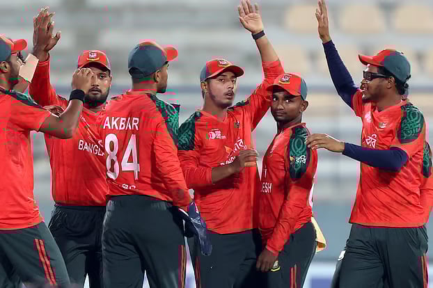 সুপার ওভারে ভারতকে হারিয়ে ফাইনালে বাংলাদেশ