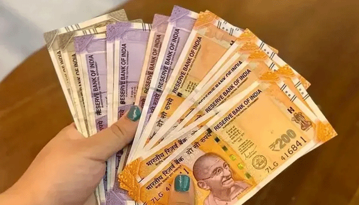 ব্লুমবার্গের প্রতিবেদন : এশিয়ার সবচেয়ে মানহীন মুদ্রা এখন ভারতীয় রুপি