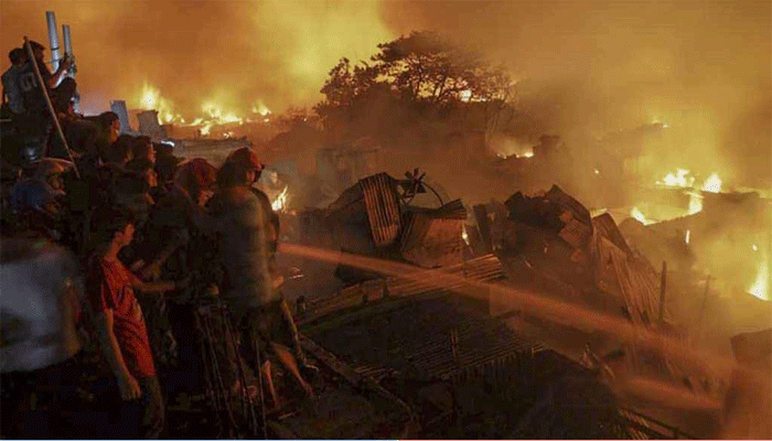 ৫ ঘণ্টা পর কড়াইল বস্তির আগুন নিয়ন্ত্রণে
