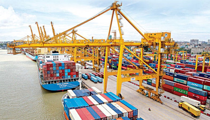 চট্টগ্রাম বন্দর : নিউমুরিং কনটেইনার টার্মিনাল নিয়ে চুক্তির সব কার্যক্রম বন্ধের নির্দেশ