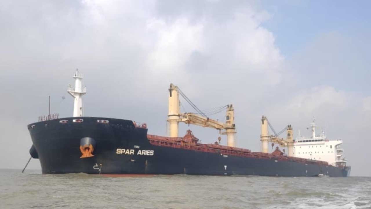 যুক্তরাষ্ট্র থেকে এলো ৬১ হাজার টন গম