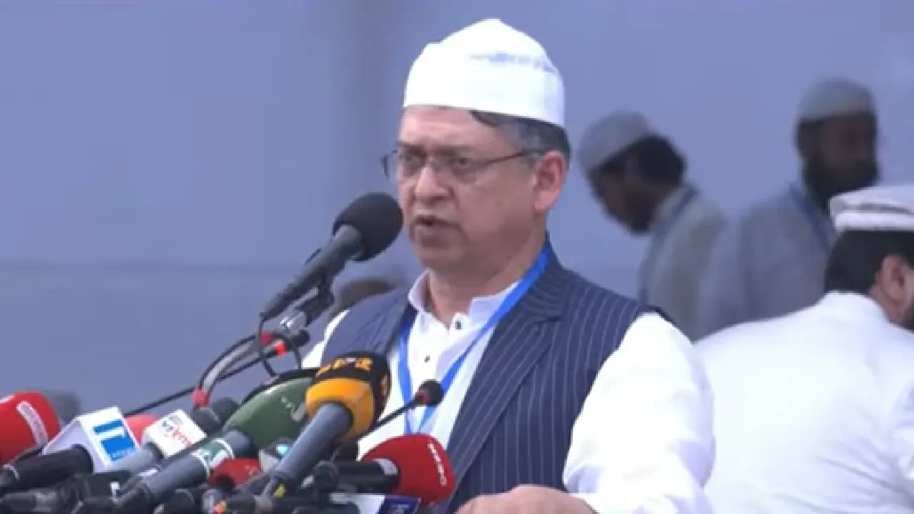 ‘বিএনপি ক্ষমতায় গেলে সংবিধানে আল্লাহর ওপর আস্থা ও বিশ্বাস পুনর্বহাল করা হবে’