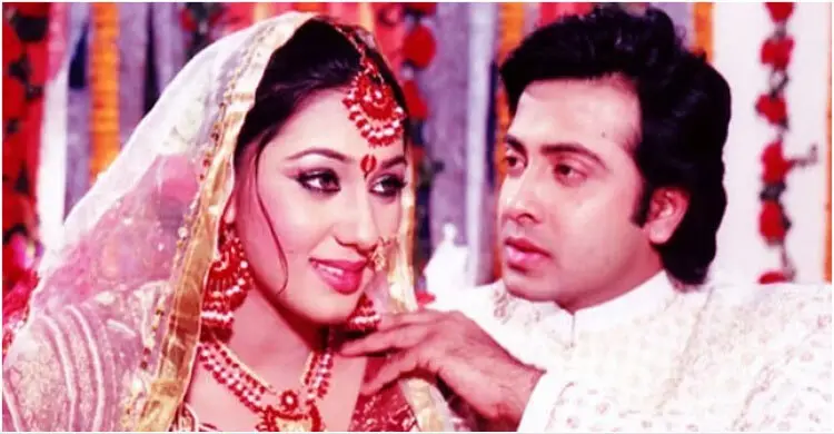 জানা গেল শাকিব-অপুর বিয়ে গোপন রাখার আসল কারণ