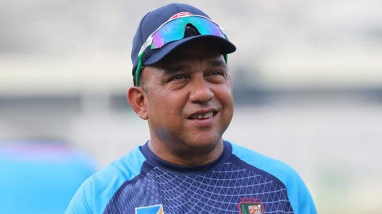 বিপিএলে নোয়াখালীর প্রধান কোচ হচ্ছেন সুজন