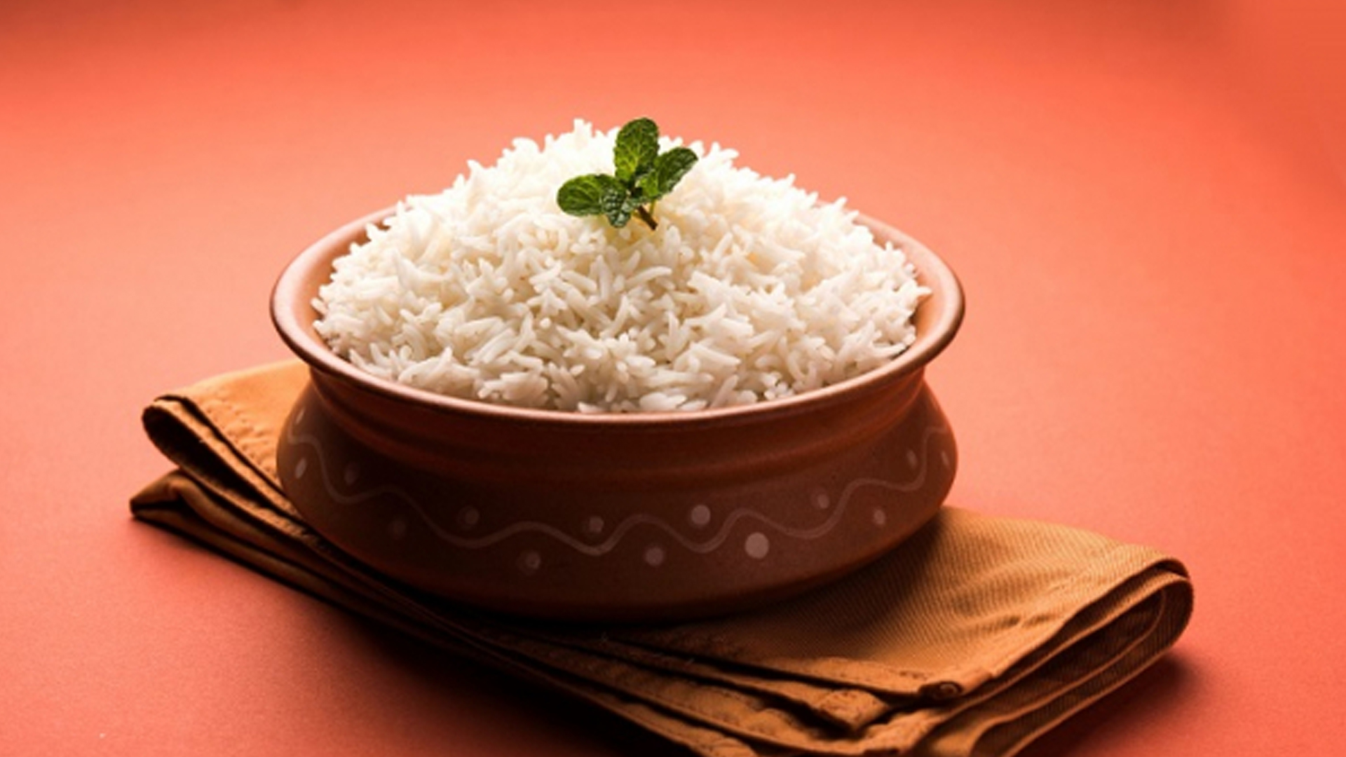 ভাত খেলেই কি ক্লান্তি আর ঘুম আসে? এর বৈজ্ঞানিক কারণ জানালেন বিশেষজ্ঞরা