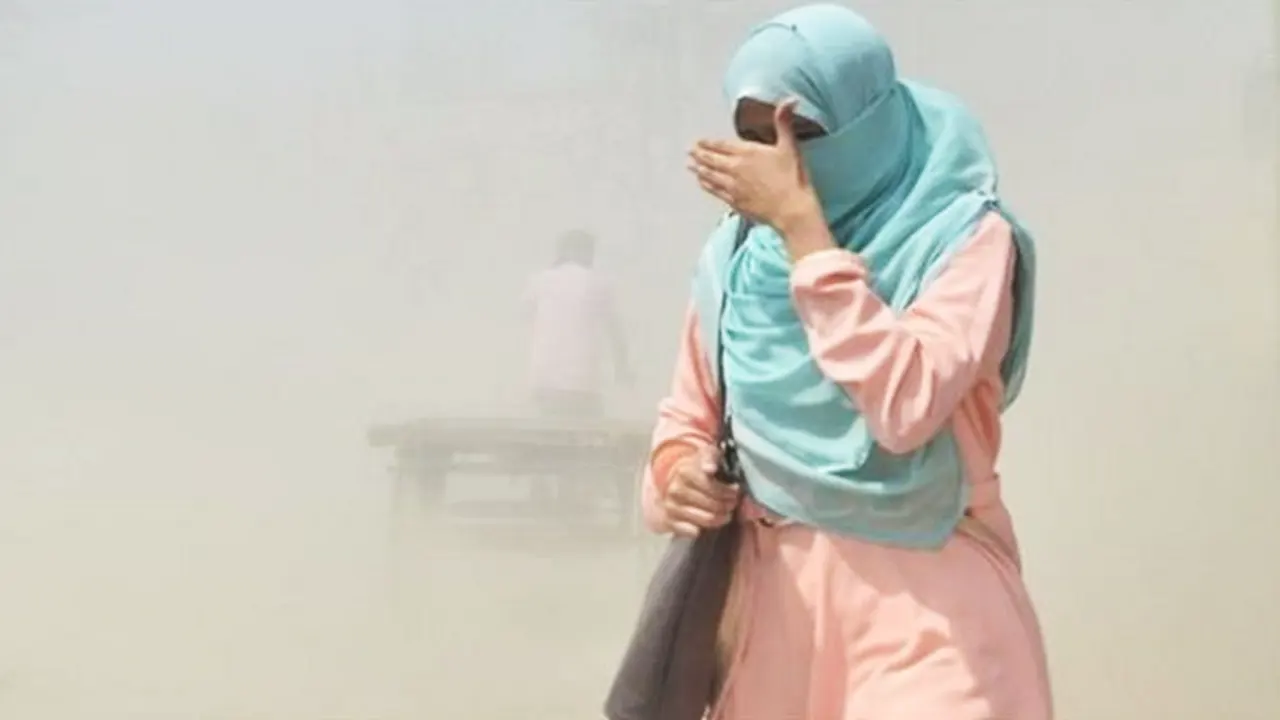 বায়ুদূষণের শীর্ষে দিল্লি, ঢাকার অবস্থান কত