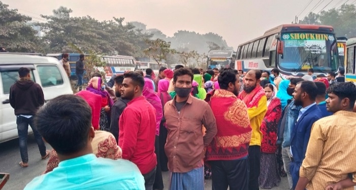 ঢাকা-ময়মনসিংহ মহাসড়ক অবরোধ