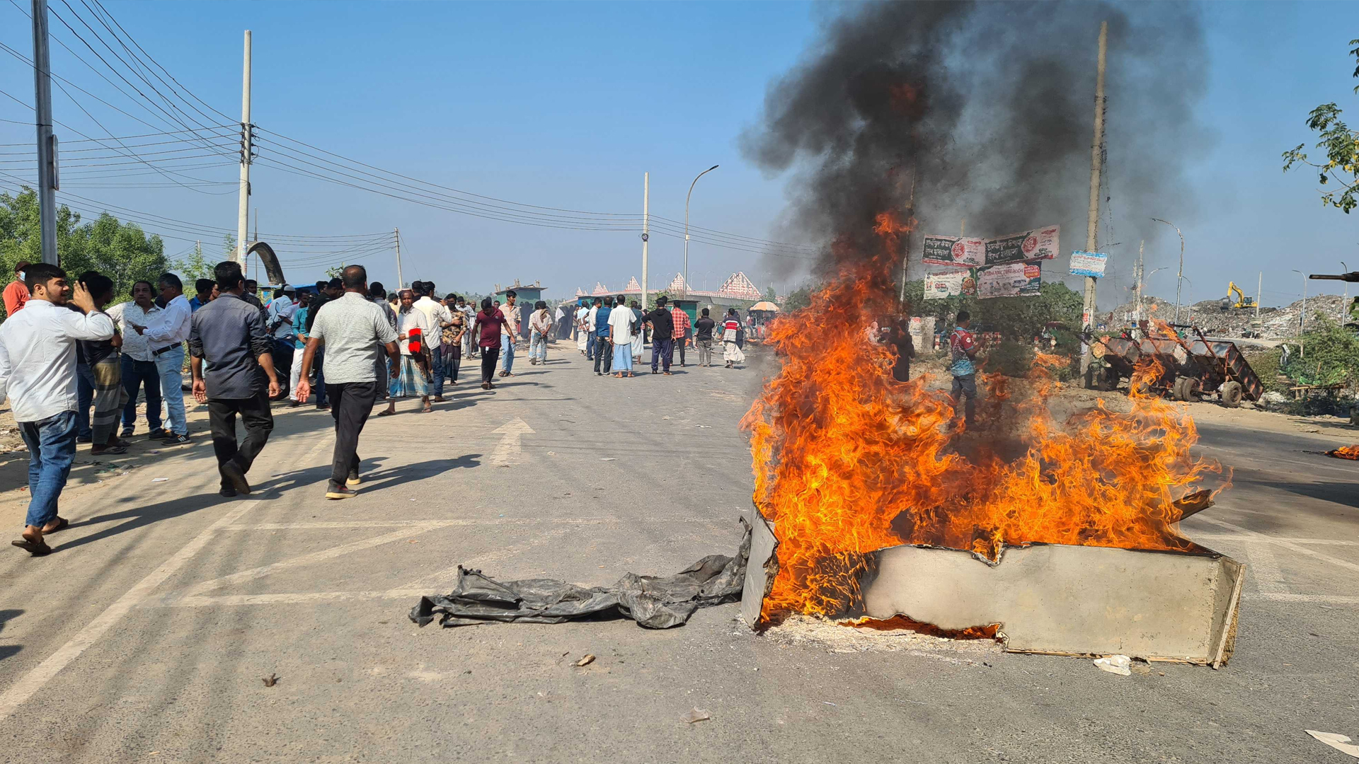 কক্সবাজারে বাঁকখালী নদীর সীমানা নিয়ে উত্তেজনা