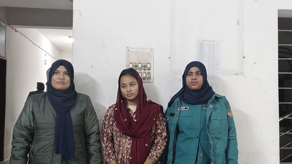 কথিত জুলাইযোদ্ধা তাহরিমা গ্রেফতার, ৫০ কোটি টাকার চাঁদাবাজি