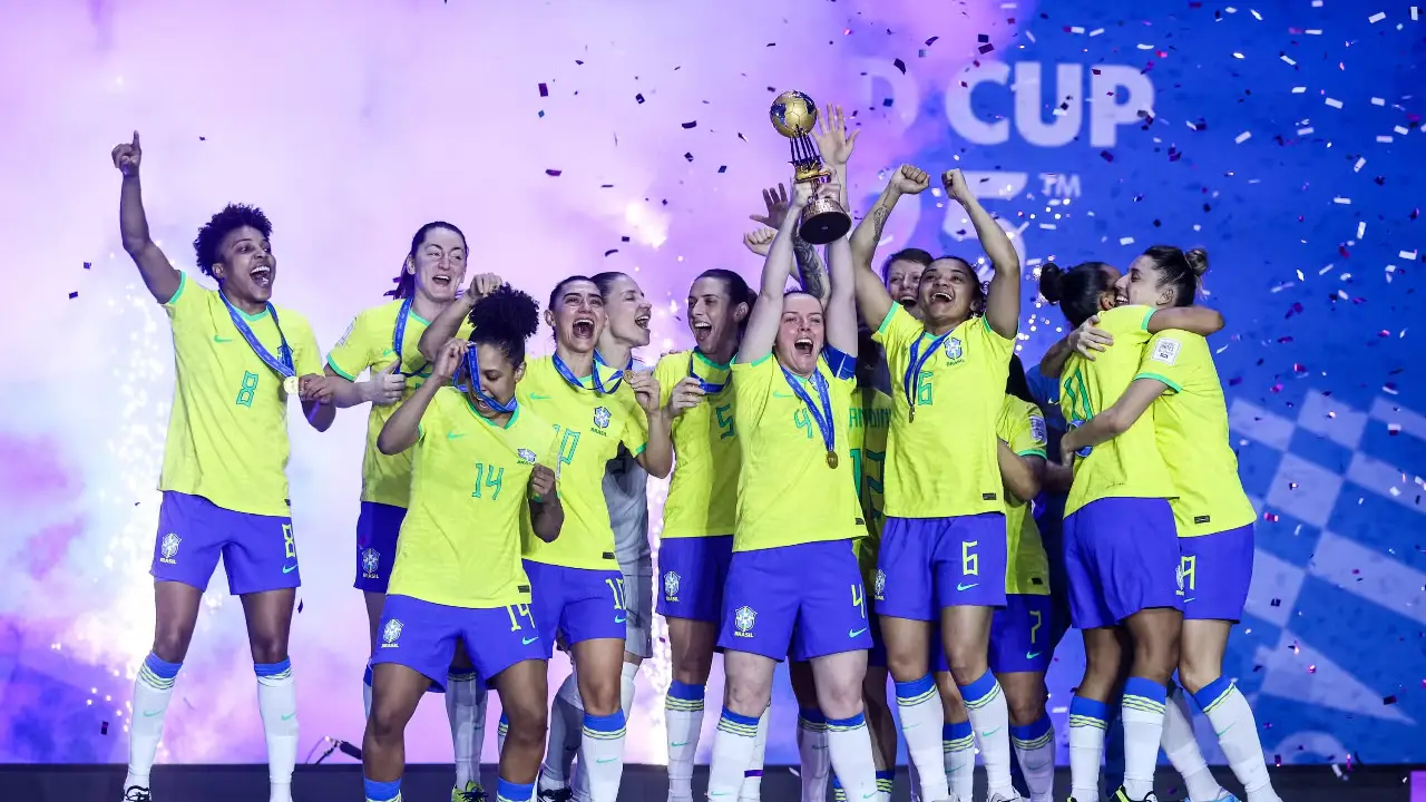 ফুটসাল বিশ্বকাপের প্রথম চ্যাম্পিয়ন ব্রাজিল