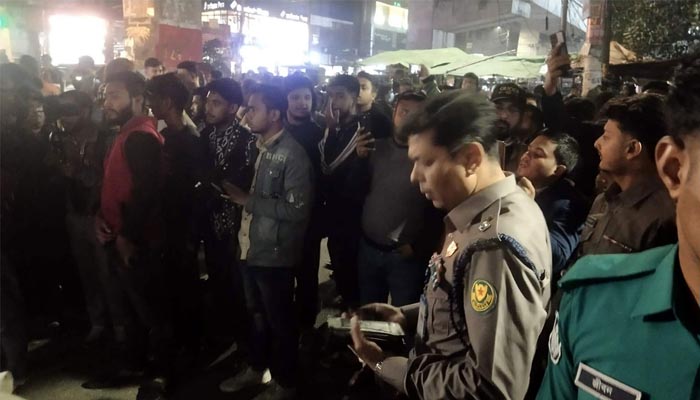 মগবাজারে ককটেল বিস্ফোরণে যুবক নিহত