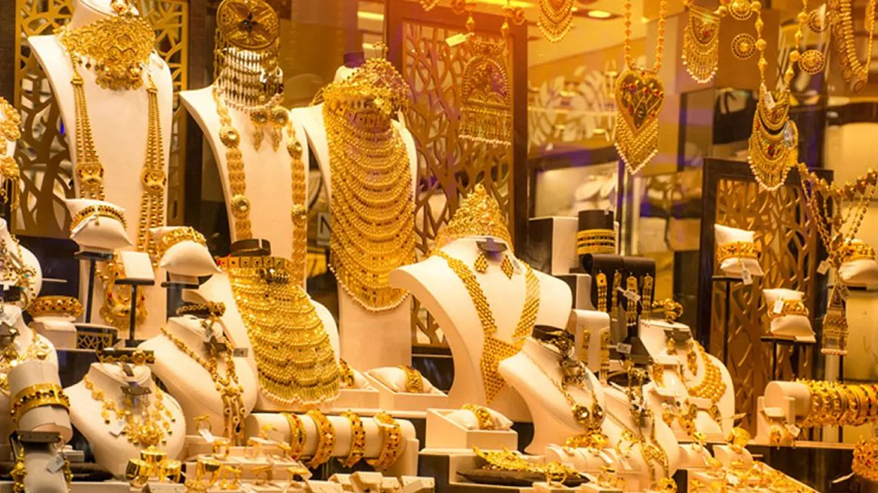 দেশের বাজারে আজ স্বর্ণ ও রুপার দাম কত?