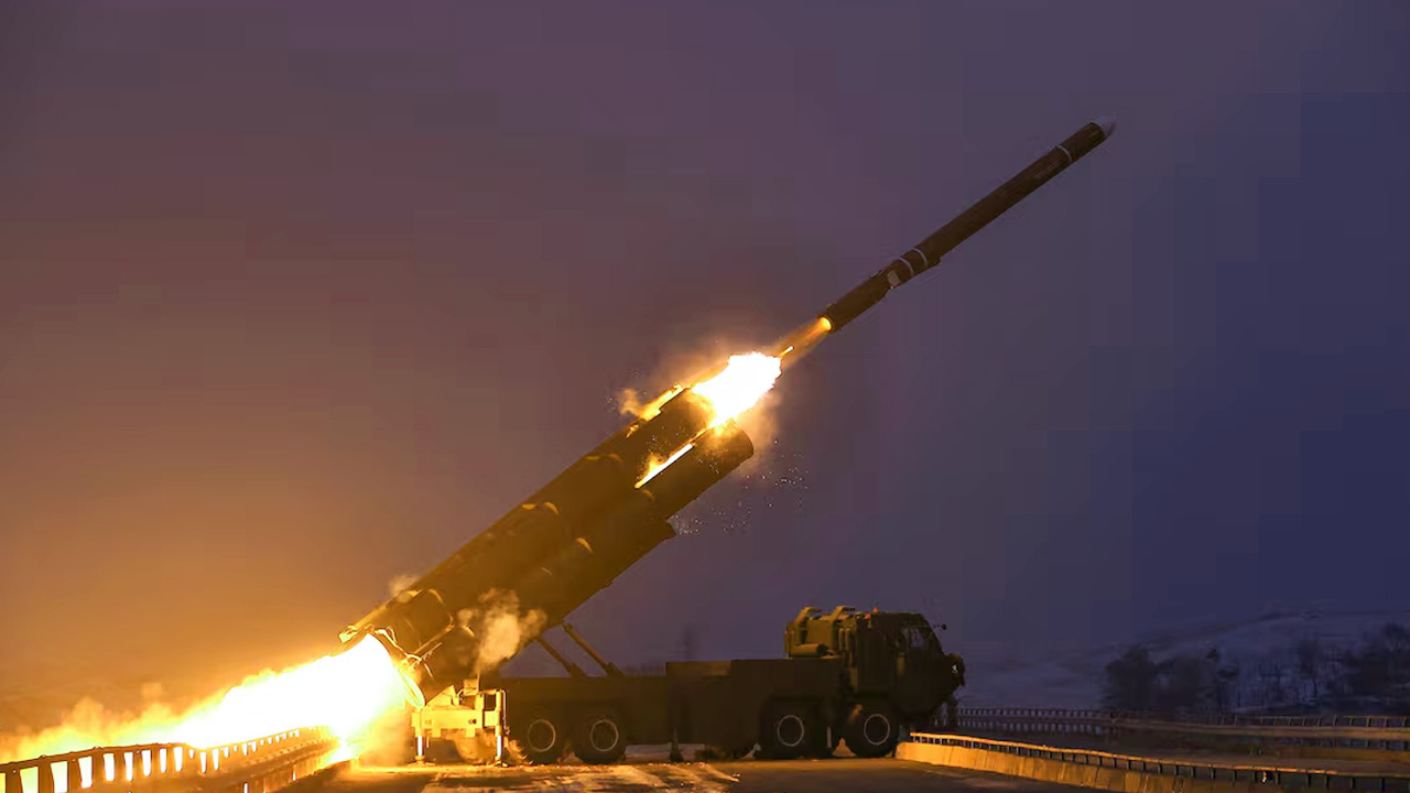 দূরপাল্লার ক্রুজ ক্ষেপণাস্ত্রের পরীক্ষা চালিয়েছে উ. কোরিয়া