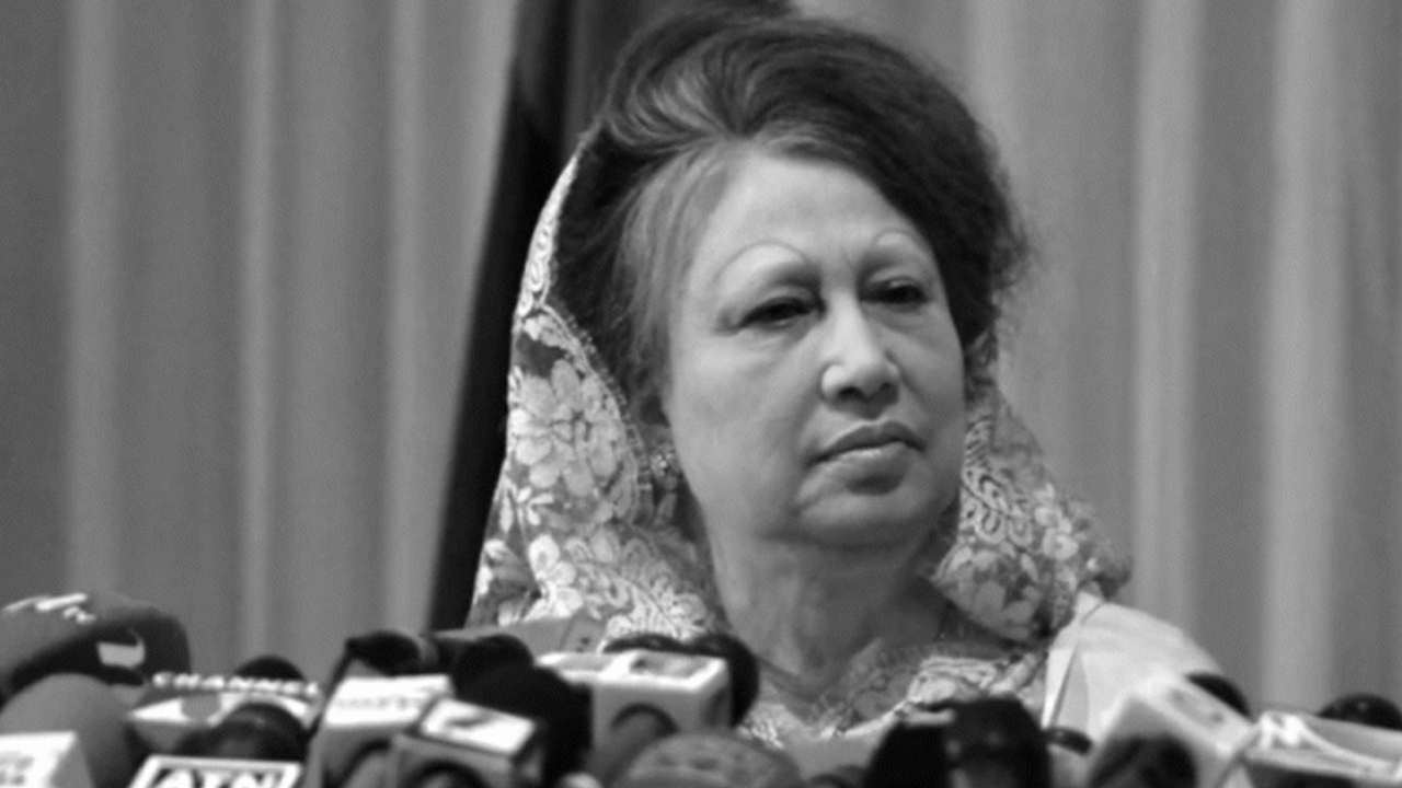 খালেদা জিয়ার মৃত্যুতে ৩ দিনের রাষ্ট্রীয় শোক ও সাধারণ ছুটি ঘোষণা