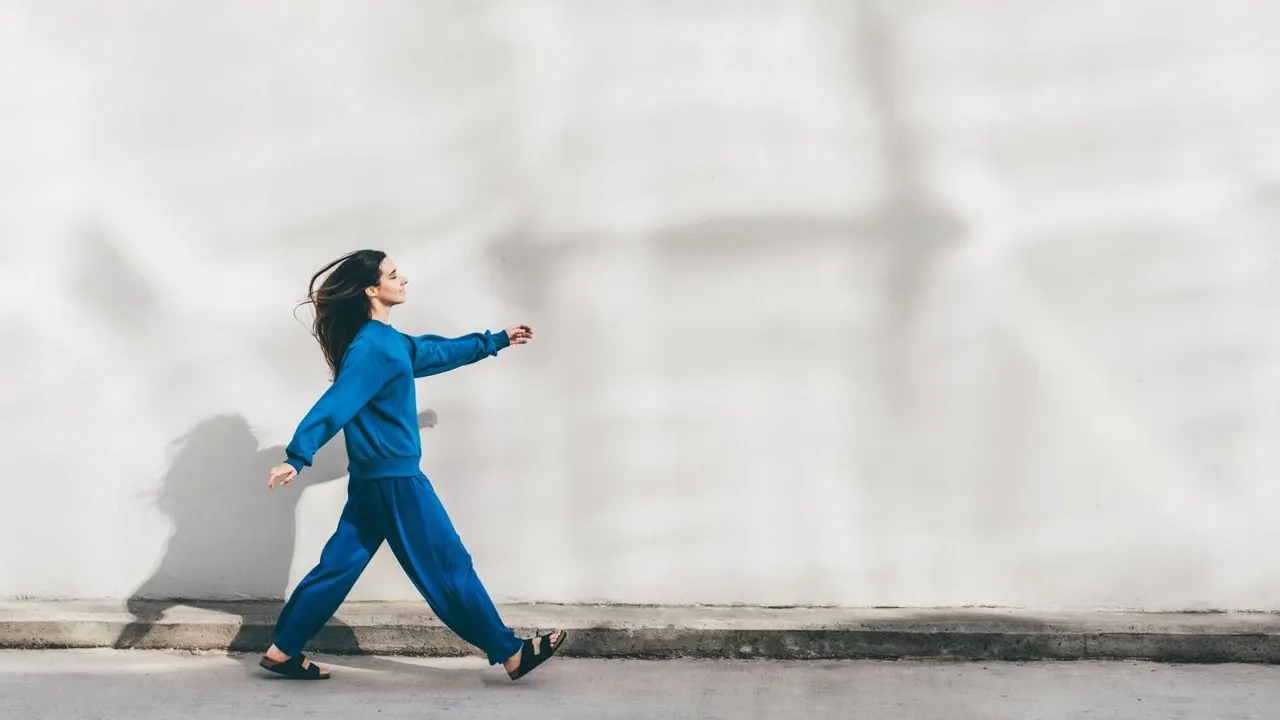 সুস্থ থাকতে প্রতিদিন যত কদম হাঁটা জরুরি