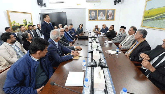 তারেক রহমানের সঙ্গে শীর্ষ ব্যবসায়ী নেতাদের বৈঠক