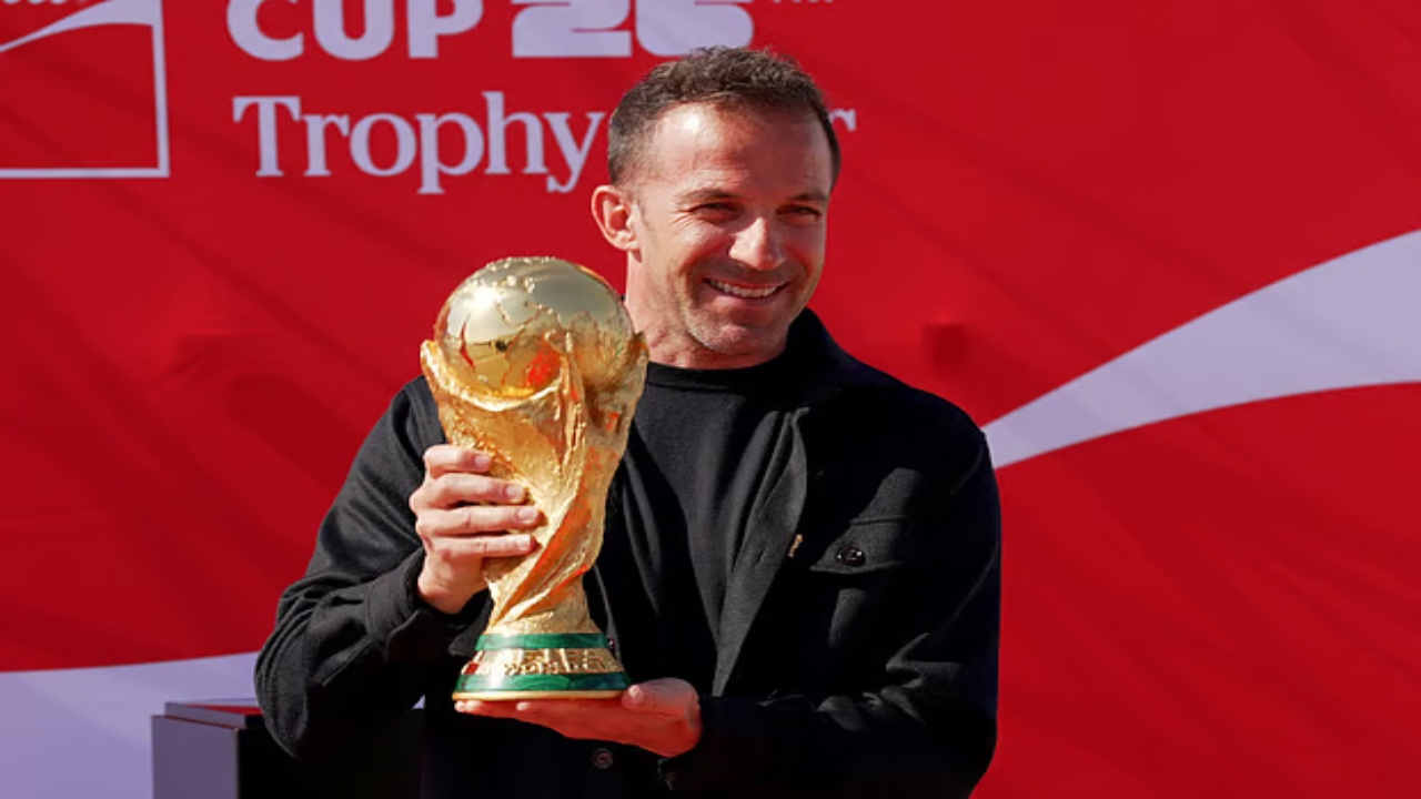 ঢাকায় ফিফা বিশ্বকাপের মূল ট্রফি