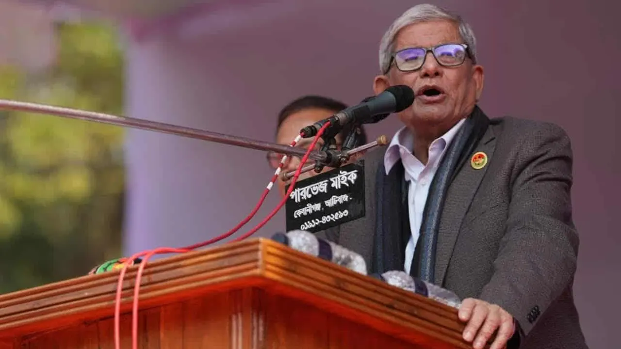 একটি দল পাকিস্তানপন্থি হয়ে এখন বাংলাদেশ গড়তে চায় : মির্জা ফখরুল