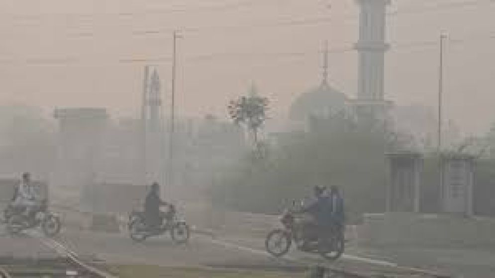 ঢাকা নয়, বায়ুদূষণে সবার ওপরে দিল্লি