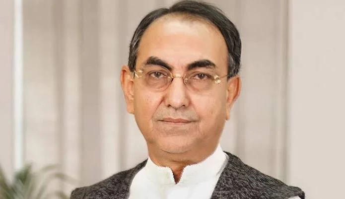 নারীদের ঘরে বসিয়ে রাখলে অর্ধেক জনগোষ্ঠী অকার্যকর হবে: মির্জা আব্বাস