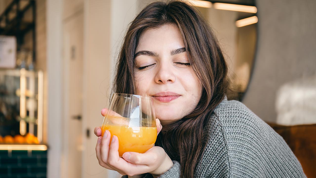 শীতে ডিহাইড্রেশন থেকে বাঁচতে যা করবেন