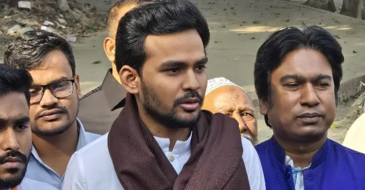 বিচ্ছিন্ন কিছু ঘটনা ছাড়া সুন্দর পরিবেশে ভোট হচ্ছে: আসিফ মাহমুদ