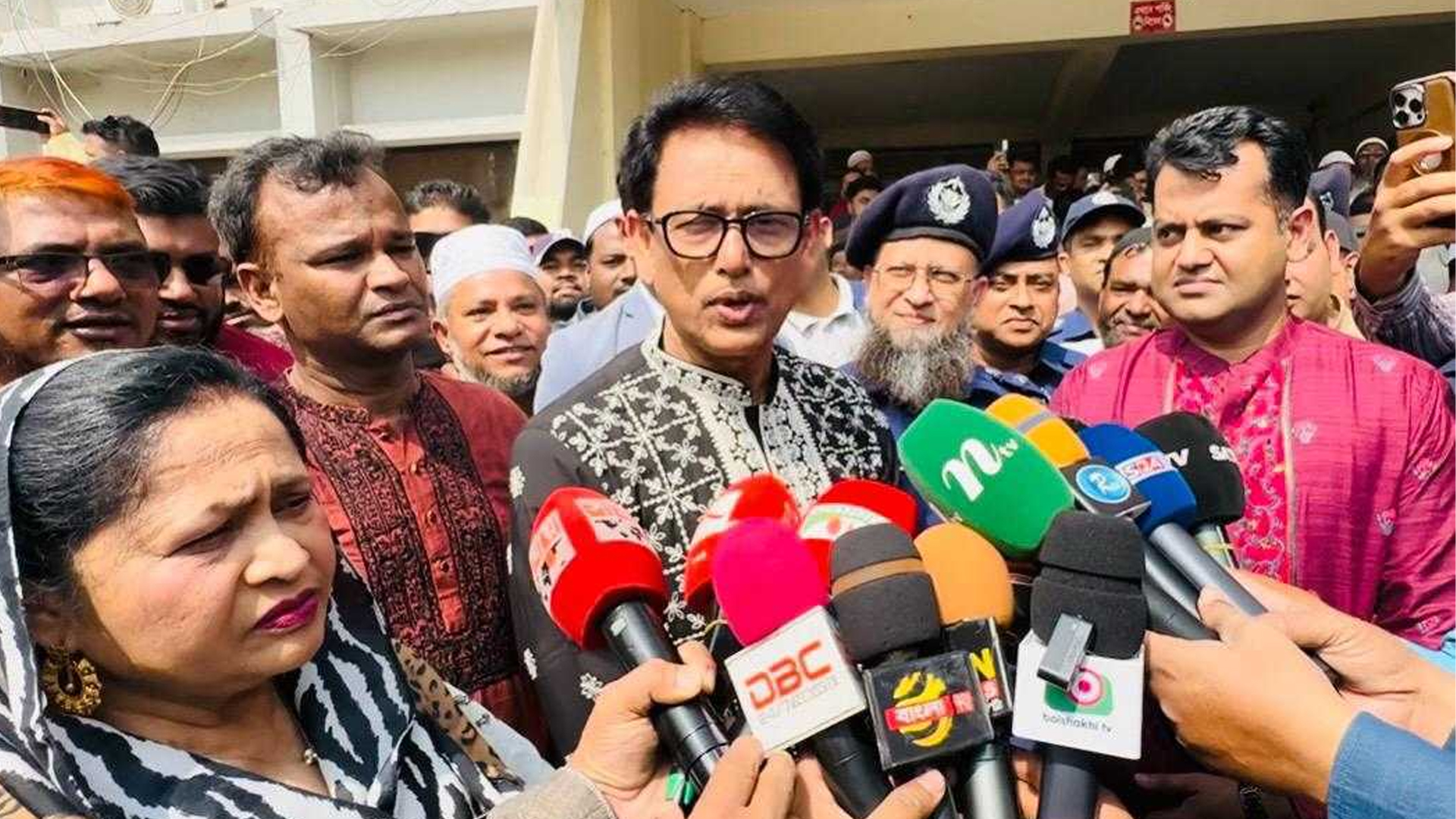 শিক্ষার মান ফিরিয়ে আনার সর্বোচ্চ চেষ্টা চলছে: শিক্ষামন্ত্রী