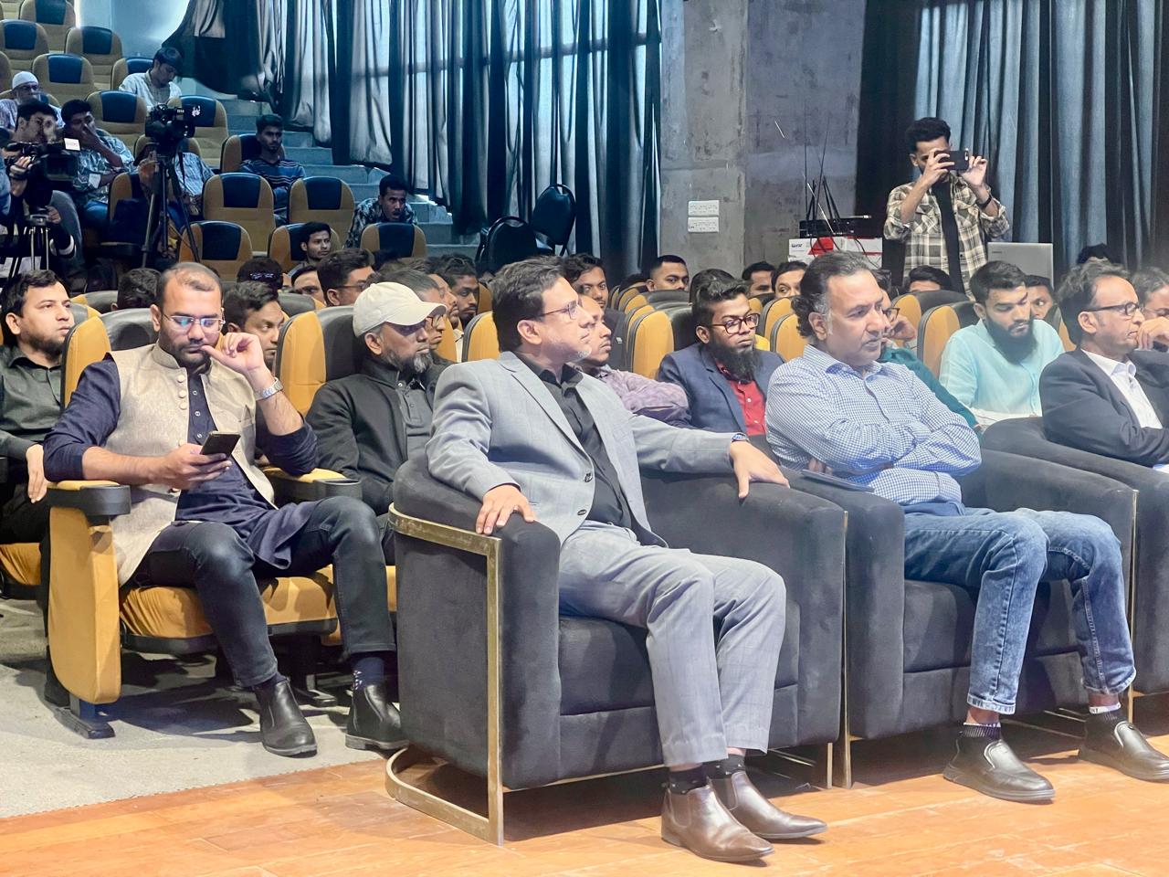 ভোটাধিকার ও গণতান্ত্রিক মূল্যবোধ নিয়ে এফওয়াইপি’র আলোচনা সভা