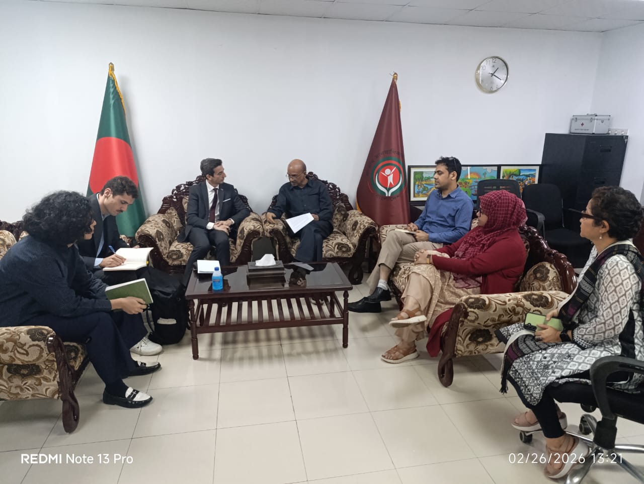 জাতীয় মানবাধিকার কমিশনের চেয়ারপার্সন ও কমিশনারদের সাথে ফ্রান্স দূতাবাসের প্রতিনিধিদলের সাক্ষাৎ