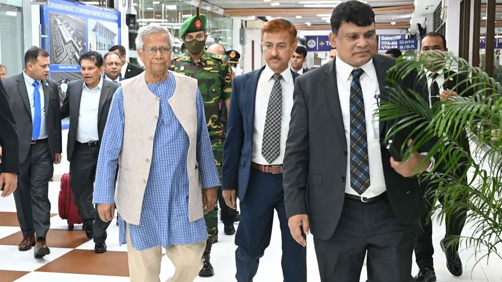 যমুনা ছাড়লেন ড. মুহাম্মদ ইউনূস, গেলেন কোথায়?