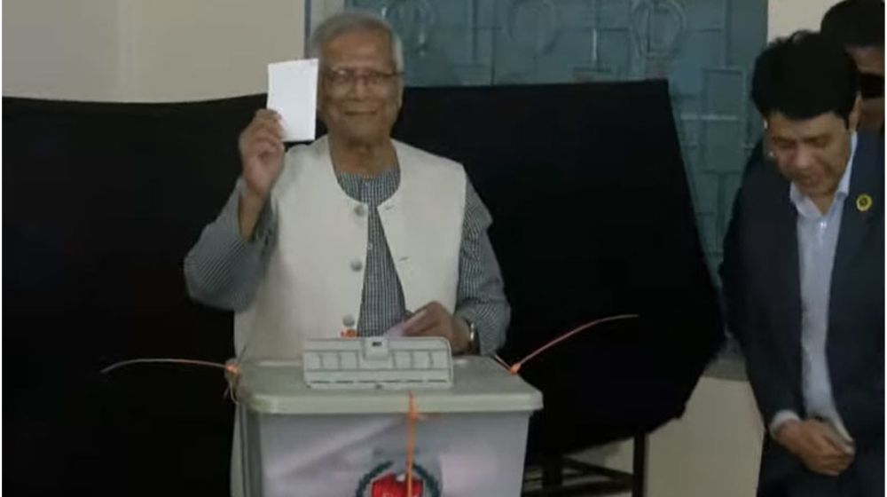 ভোট দিলেন প্রধান উপদেষ্টা