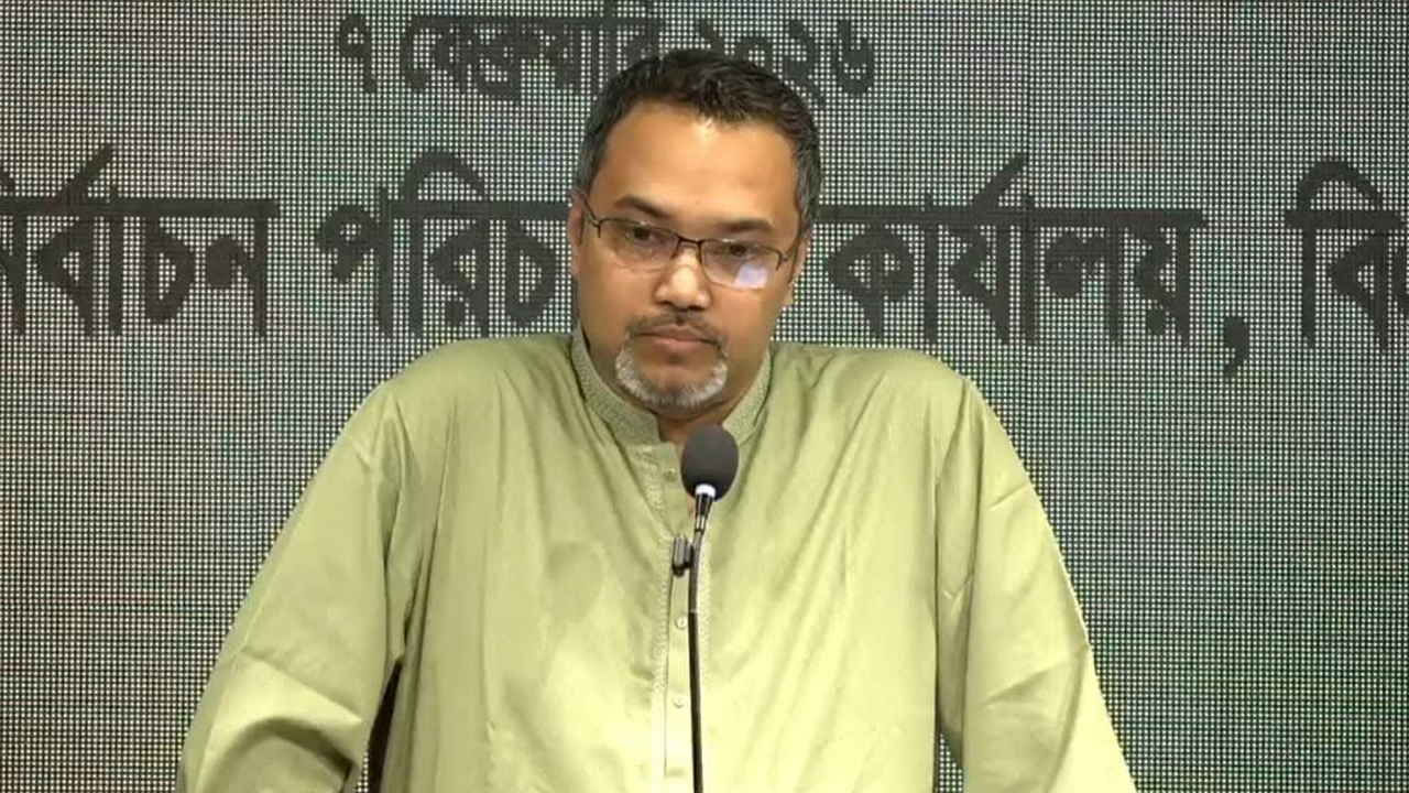 একটি দল পরিকল্পিতভাবে ইলেকশন ইঞ্জিনিয়ারিংয়ের প্রস্তুতি নিচ্ছে: মাহদী আমিন