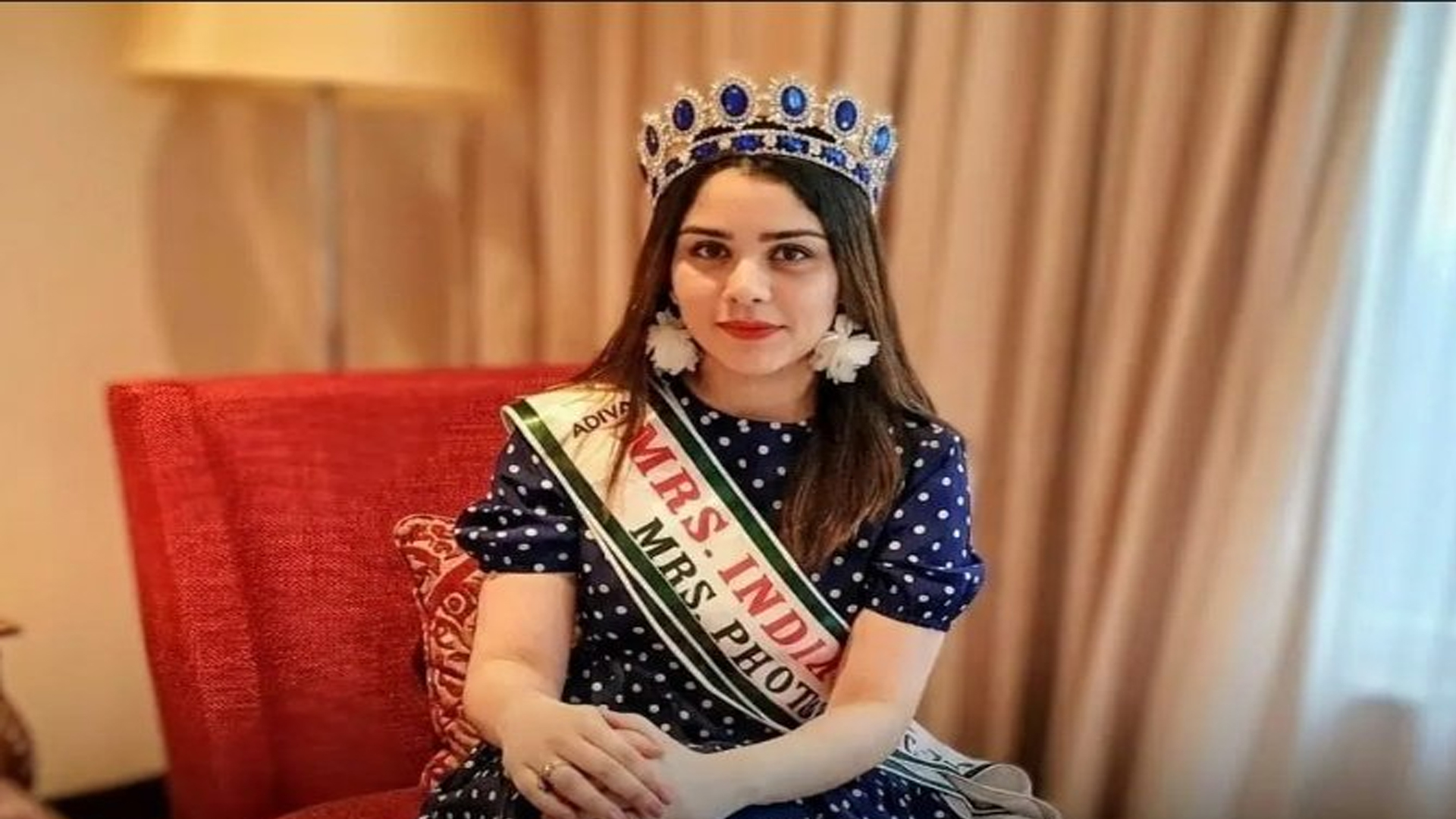 পুরনো ধর্মে ফিরলেন ‘মিসেস ইন্ডিয়া’ সায়লী