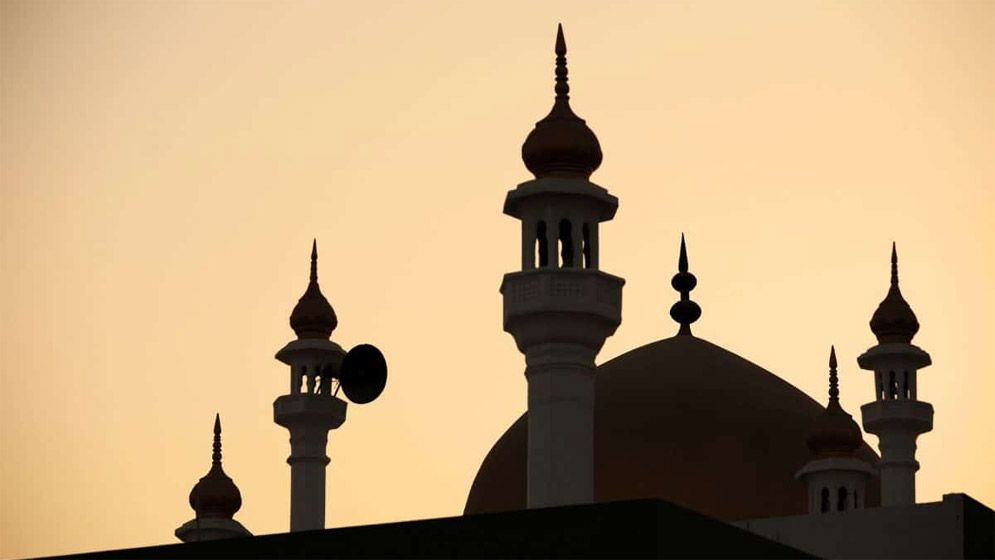 শহীদরা মরে না, তারা আল্লাহর কাছে জীবিত