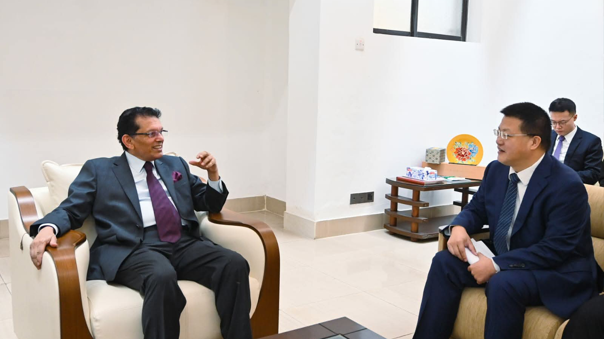 এপ্রিলের শুরুতে ঢাকা আসবেন চীনের উপ-পররাষ্ট্রমন্ত্রী