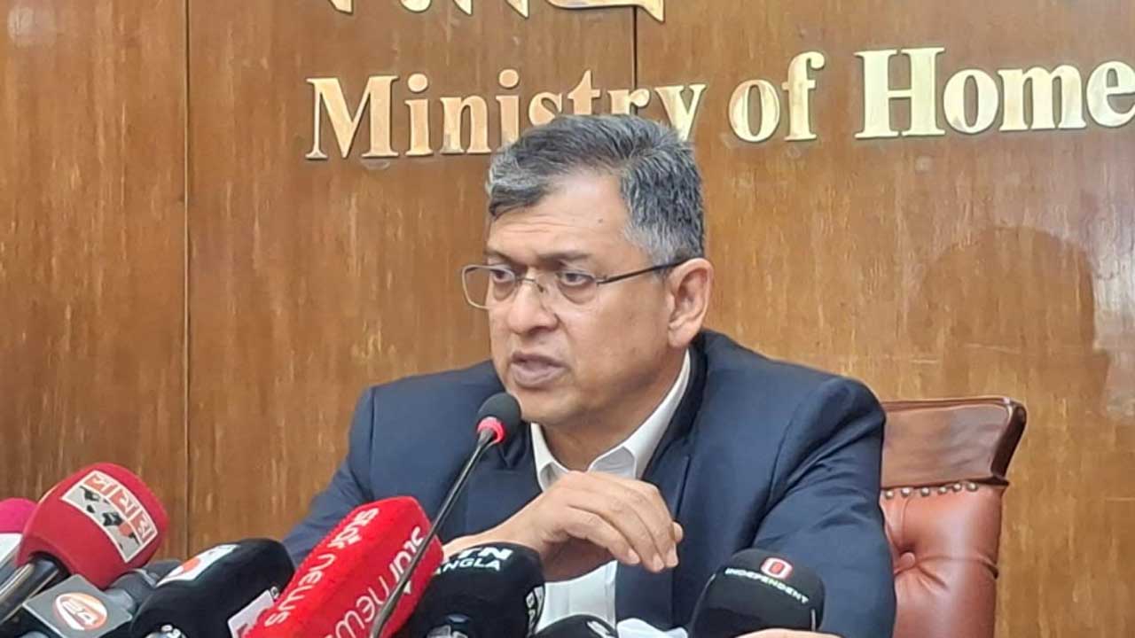 অভ্যুত্থানে নেতৃত্ব দেওয়াদের আইনি সুরক্ষা দিতে অঙ্গীকার নামায় সই করেছি