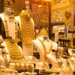 দেশে স্বর্ণের দামে বড় পতন