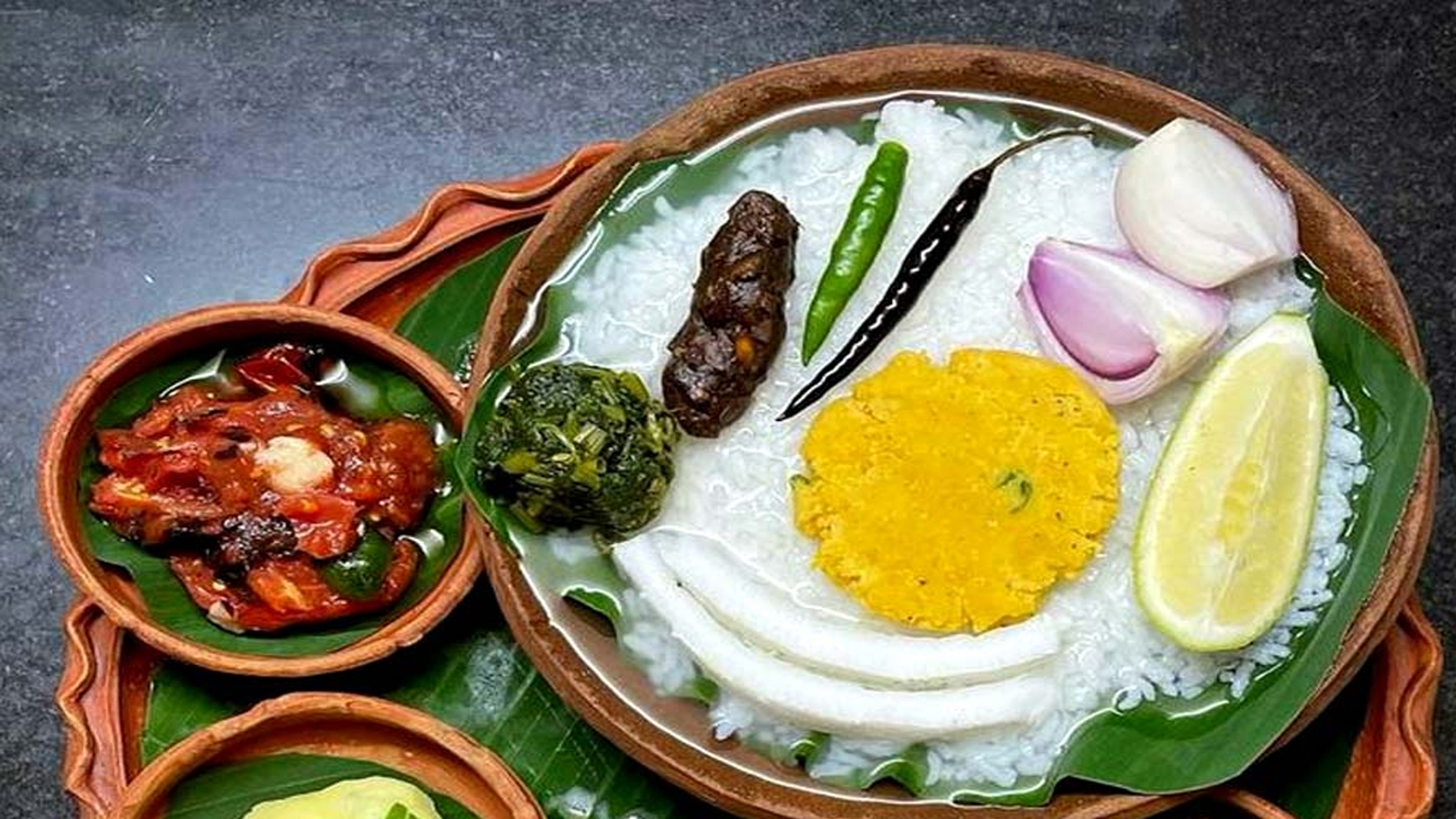 পান্তা ভাতে লুকিয়ে রয়েছে অসংখ্য স্বাস্থ্য উপকারিতা