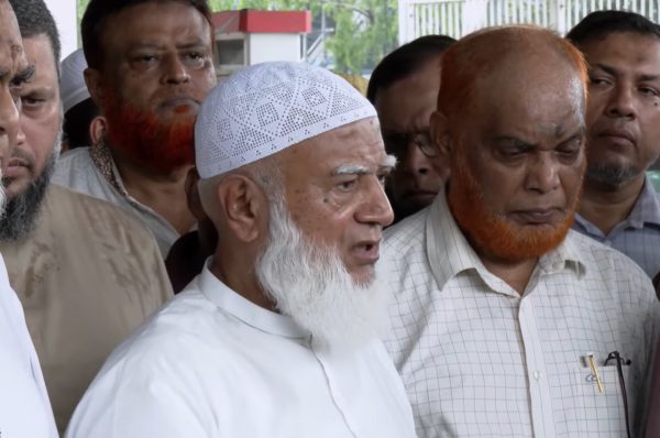 জ্বালানি তেলের সংকট নিয়ে সরকারকে লুকোচুরি না করার আহ্বান জামায়াত আমিরের