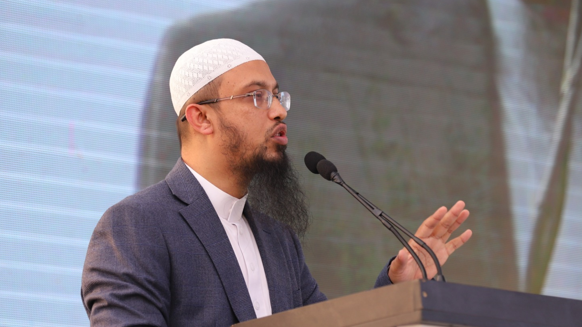 অস্ট্রেলিয়ার ভিসা বাতিল নিয়ে যা বললেন শায়খ আহমাদুল্লাহ