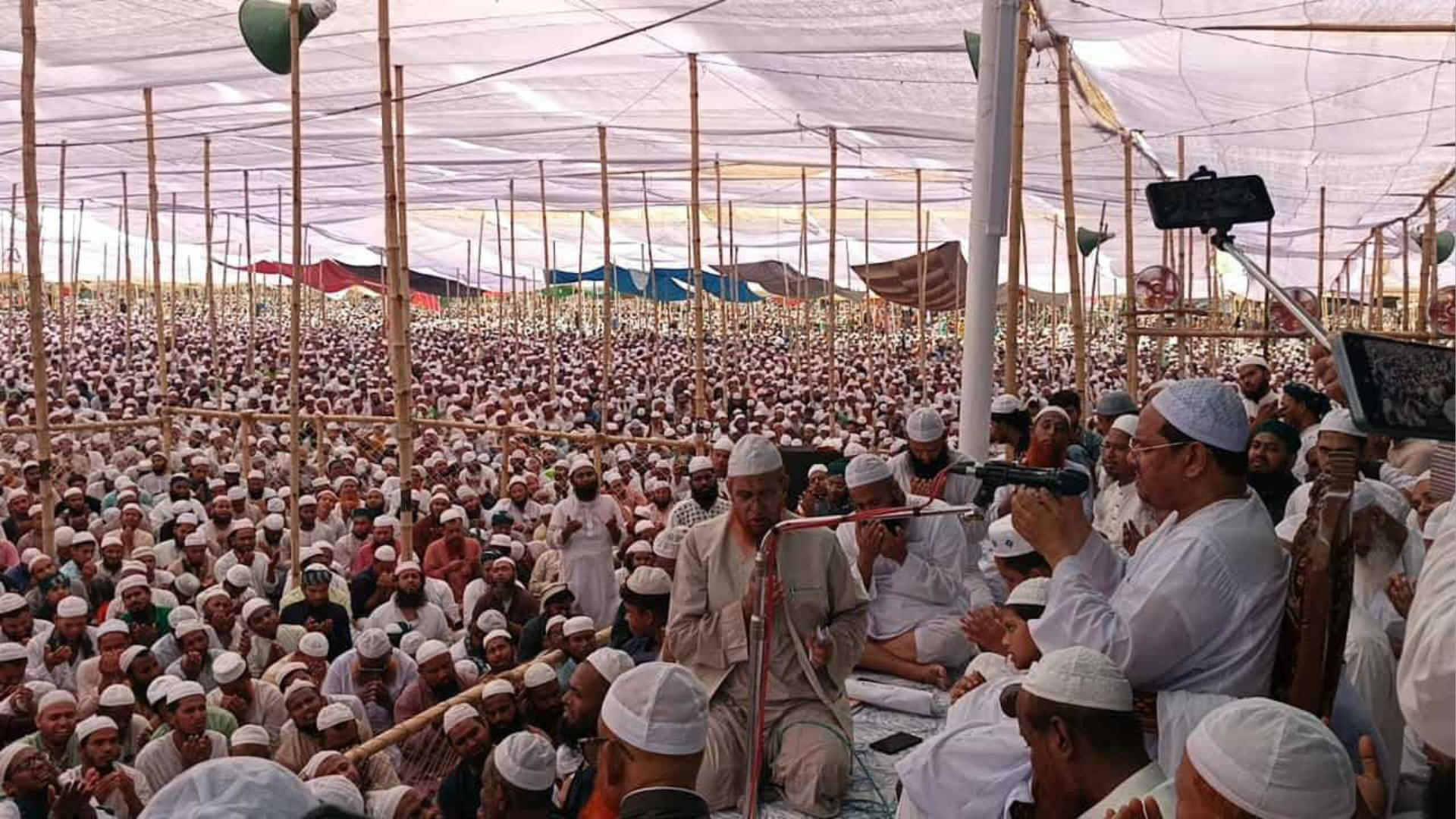 আমিন আমিন ধ্বনিতে শেষ হলো চরমোনাই মাহফিল