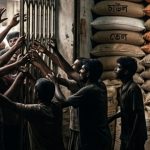 মজুতকারীর করুণ পরিণতি!