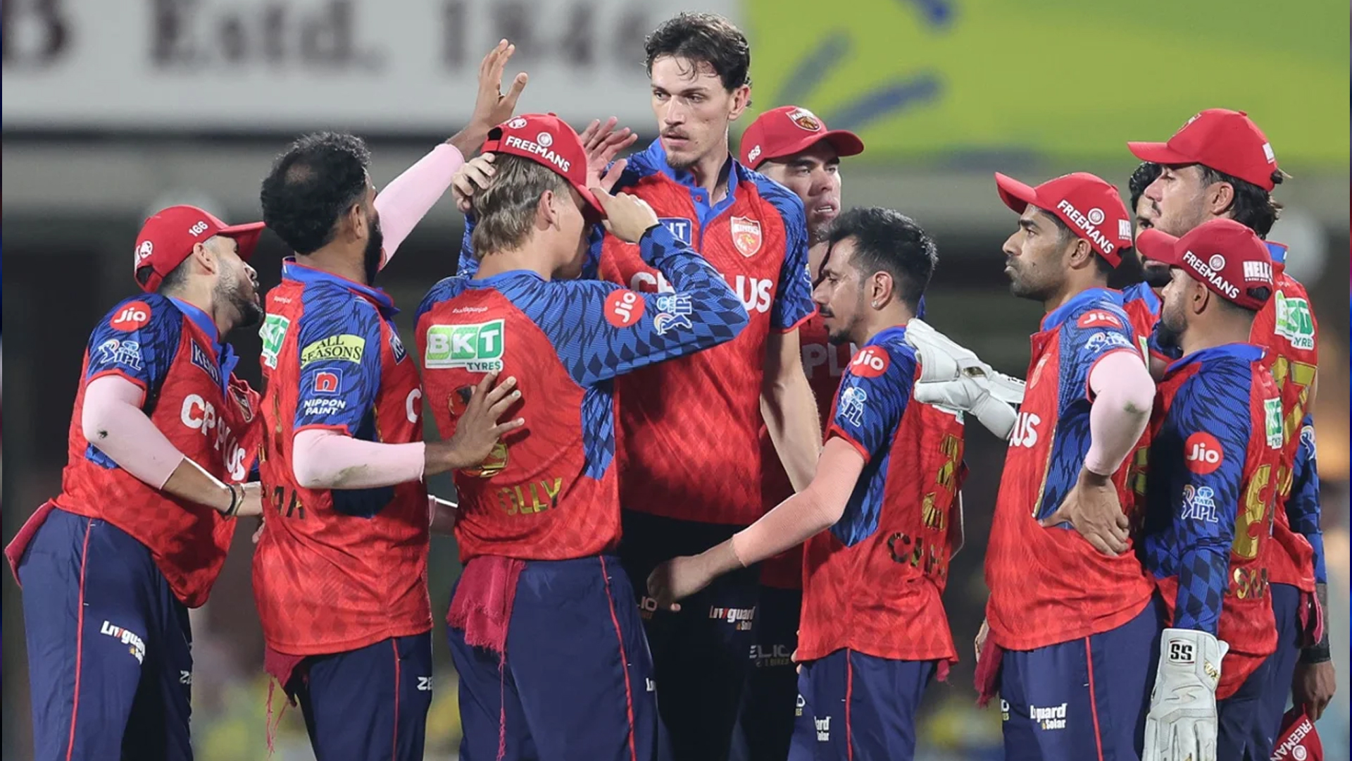 আইপিএলে শাস্তির মুখে পাঞ্জাবের ১২ ক্রিকেটার