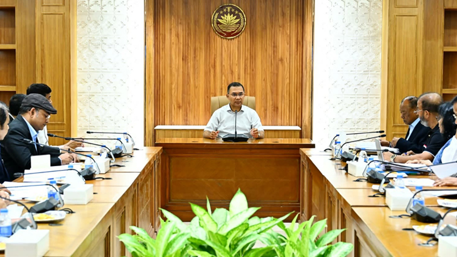 বায়ু-শব্দদূষণ রোধে কঠোর পদক্ষেপের নির্দেশ প্রধানমন্ত্রীর