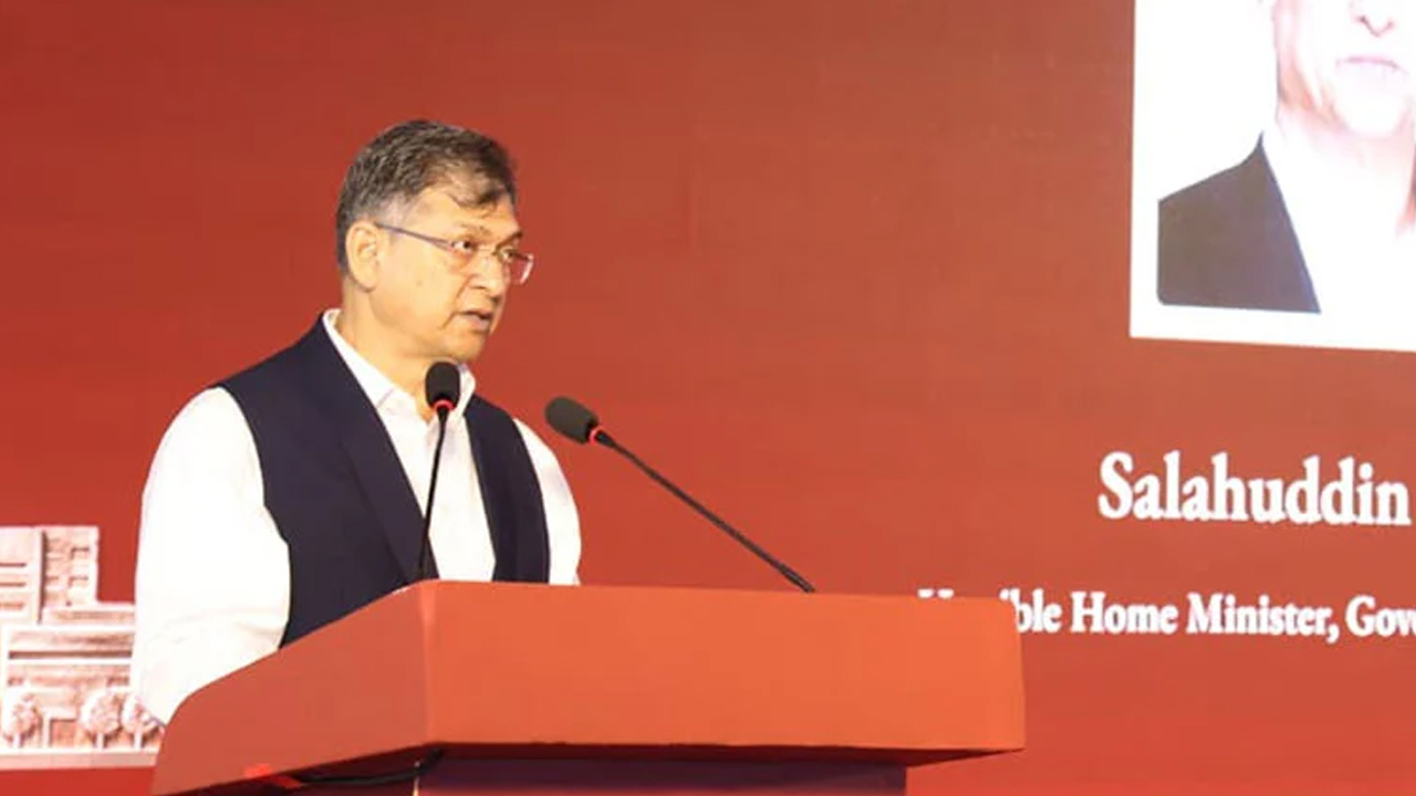 বাংলাদেশ-চীন অর্থনৈতিক অঞ্চল নতুন দিগন্ত উন্মোচন করবে: স্বরাষ্ট্রমন্ত্রী